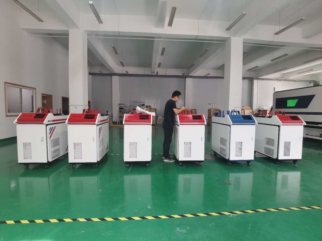 Máquina de solda automática de aço inoxidável do OEM 220V 2000W