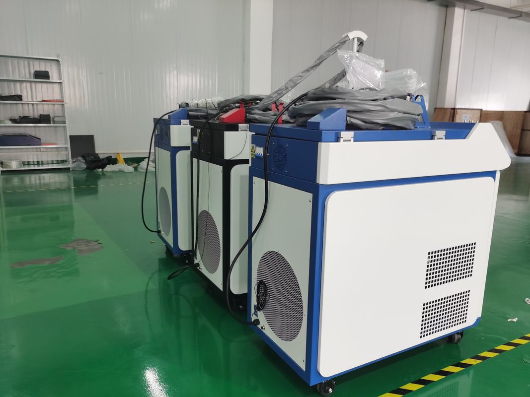 do equipamento Handheld de Fiber Laser Welding do soldador do laser de 1000W 1080nm pêndulo dobro