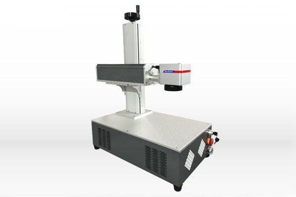 A marcação do laser de JPT Mopa M7 faz à máquina a operação simples