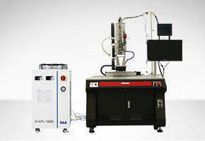 soldador 2mm automático do laser de 8m, máquina de soldadura do laser para o metal