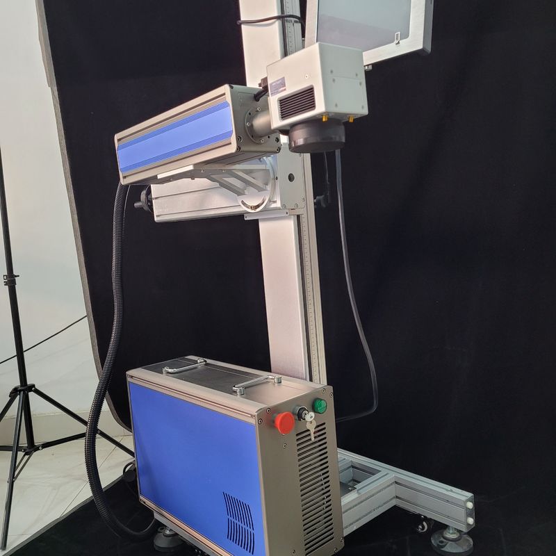 Máquina da marcação do laser da mosca do CE de Raycus para o tubo do metal