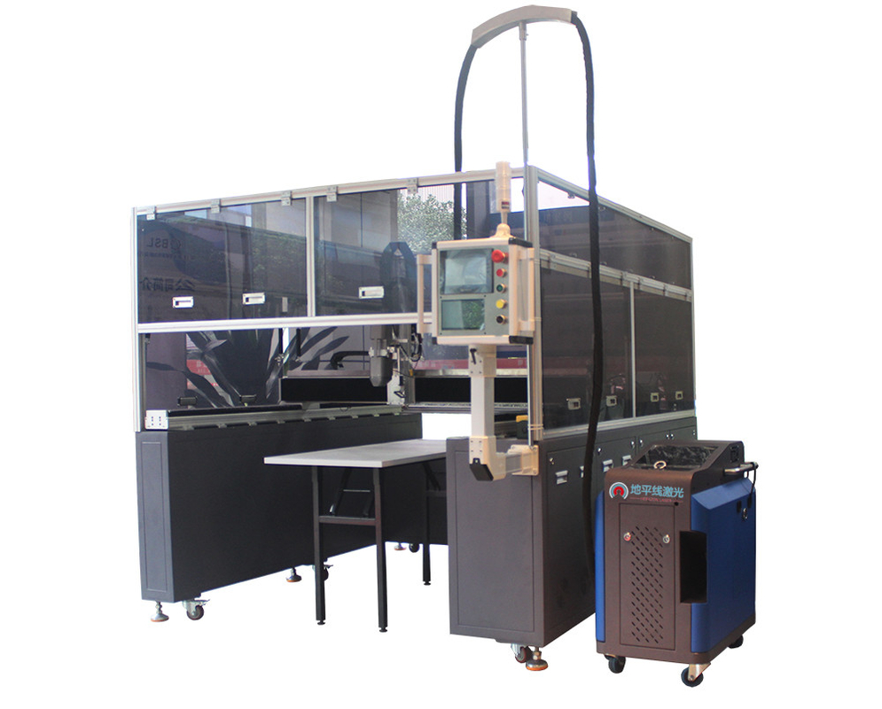 Bobina 100W 200W 500W do metal da máquina da limpeza do laser do armário de Maxphotonics